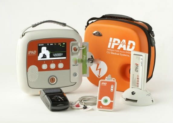 Defibrylator AED z monitorem - iPAD SP2