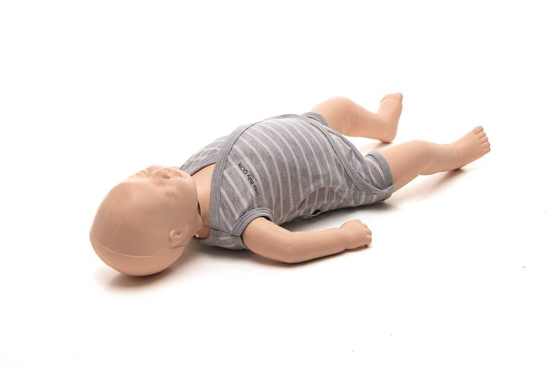 Little Baby QCPR Fantom - fantom płaczącego  niemowlęcia do ćwiczeń RKO i odkrztuszania